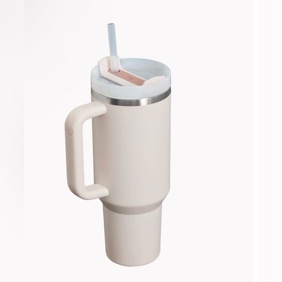 Stanley Quencher H2.0 Tumbler 40 oz Rose Quartz - Picture 5 of 6